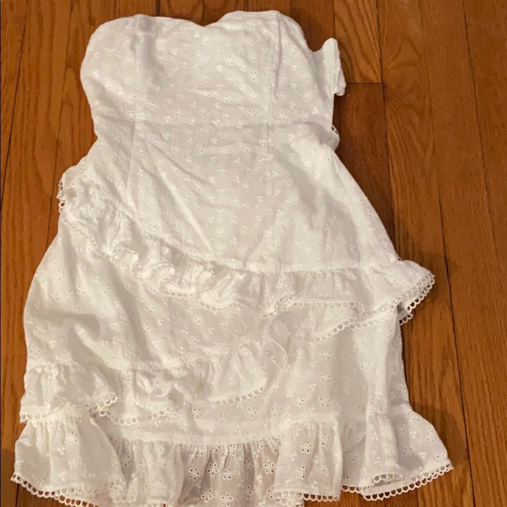 Strapless dress